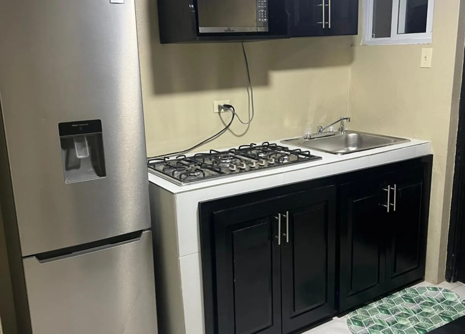 Cozy Apartment 金斯敦